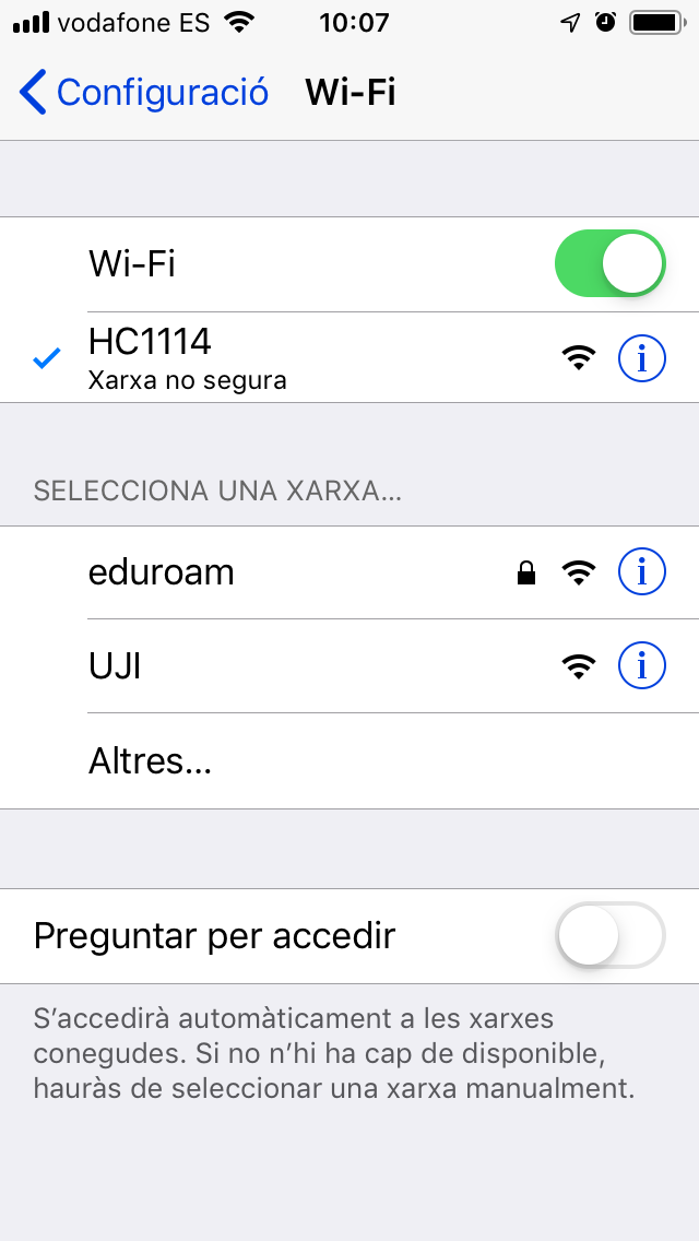 Connexió a la xarxa wifi en la configuració d'iOS
